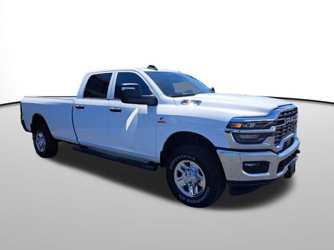 New 2025 RAM 2500 Tradesman image 3
