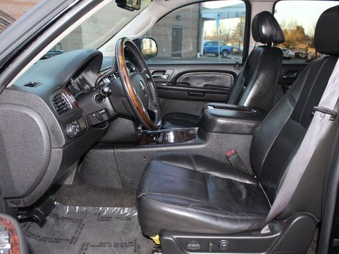 Used 2007 GMC Yukon Denali image 10