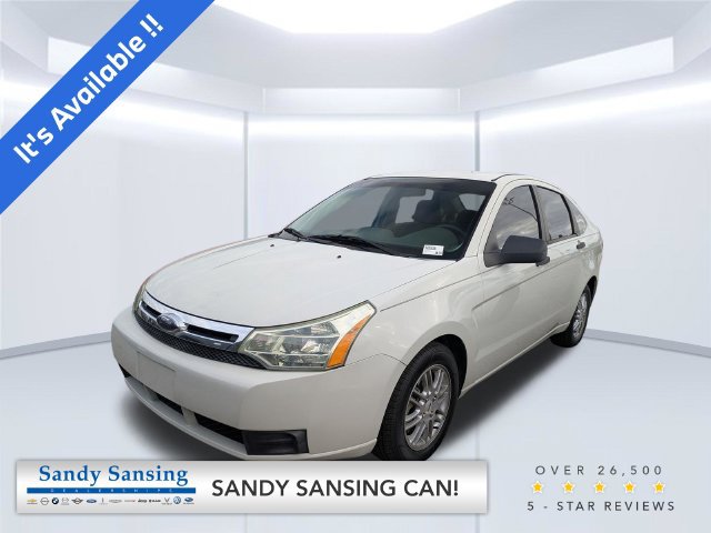 Used 2009 Ford Focus SE FWD image 1