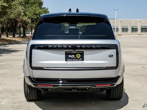 Used 2023 Land Rover Range Rover SE AWD/4WD image 13