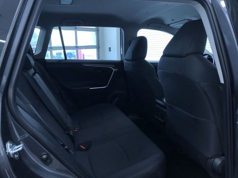 Used 2025 Toyota RAV4 LE image 21