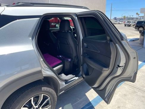 Certified 2025 Chevrolet TrailBlazer ACTIV w/ Driver Confidence Package FWD image 11