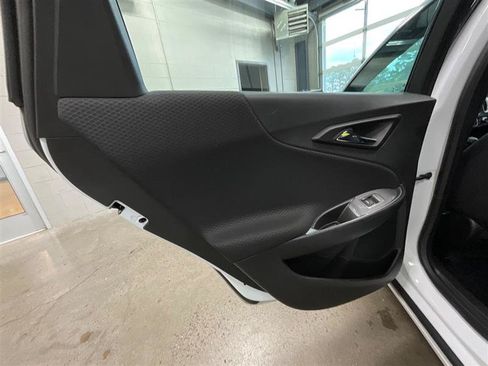 Used 2023 Chevrolet Malibu LS FWD image 18