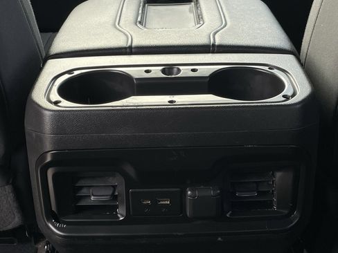 Used 2021 Chevrolet Silverado 1500 RST image 24