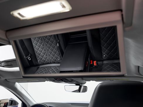 Used 2023 Audi S8 image 28