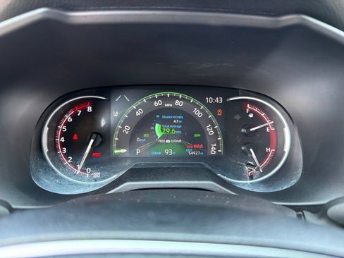 Used 2025 Toyota RAV4 XLE Premium w/ Weather Package AWD/4WD image 9