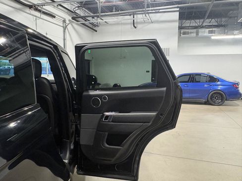 Used 2018 Land Rover Range Rover Sport HSE AWD/4WD image 41