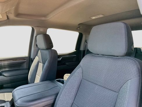 Used 2024 GMC Sierra 1500 Elevation RWD image 12