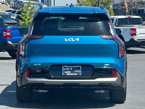 New 2026 Kia EV9 GT-Line image 5