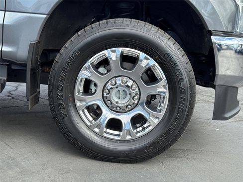 Certified 2022 Ford F350 Lariat w/ Lariat Ultimate Package image 6