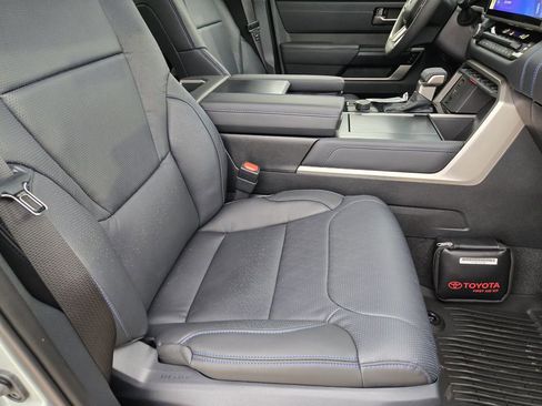 New 2026 Toyota Tundra Platinum AWD/4WD image 9