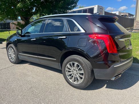 Used 2018 Cadillac XT5 Luxury w/ Driver Awareness Package FWD image 7