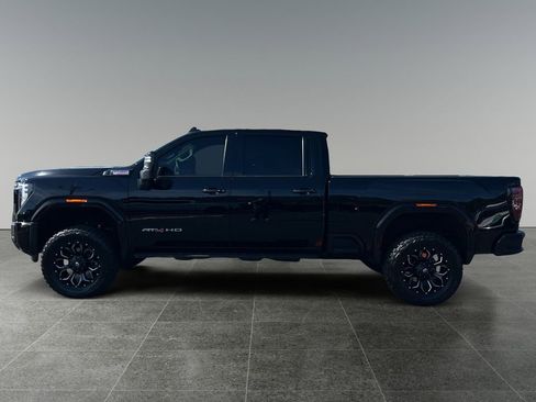 Used 2025 GMC Sierra 2500 AT4 w/ AT4 Premium Plus Package AWD/4WD image 5
