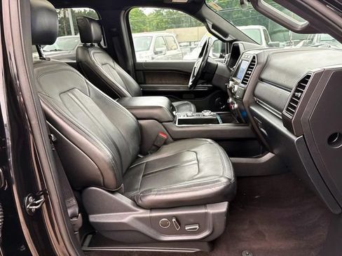 Used 2020 Ford Expedition Limited AWD/4WD image 21