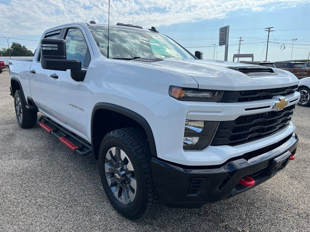 Used 2024 Chevrolet Silverado 2500 Custom w/ Custom Convenience Package AWD/4WD image 9