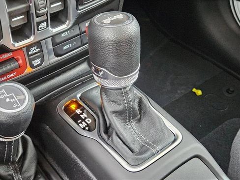 New 2026 Jeep Wrangler Unlimited Rubicon image 13