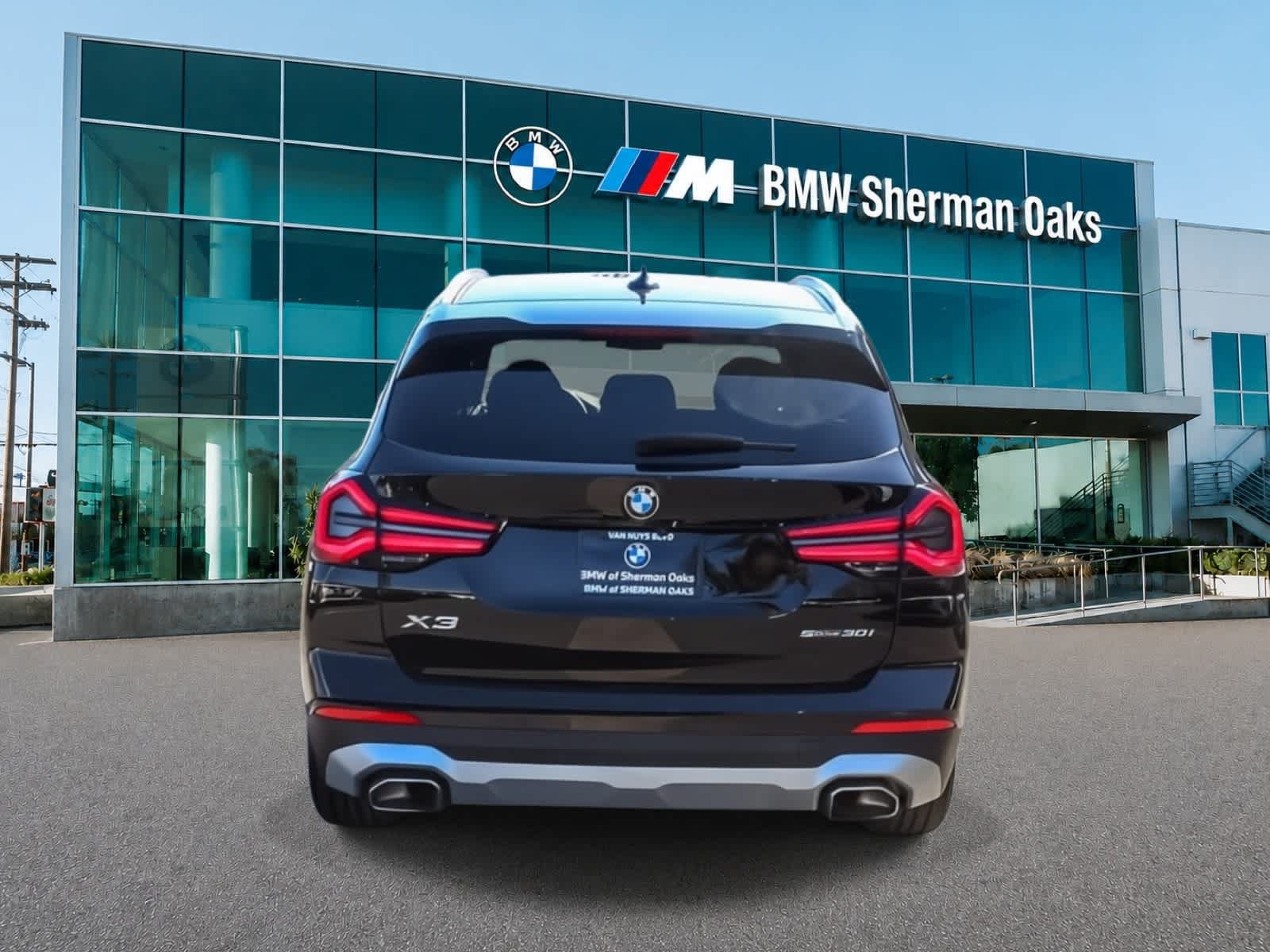 Used 2024 BMW X3 sDrive30i w/ Convenience Package RWD image 10