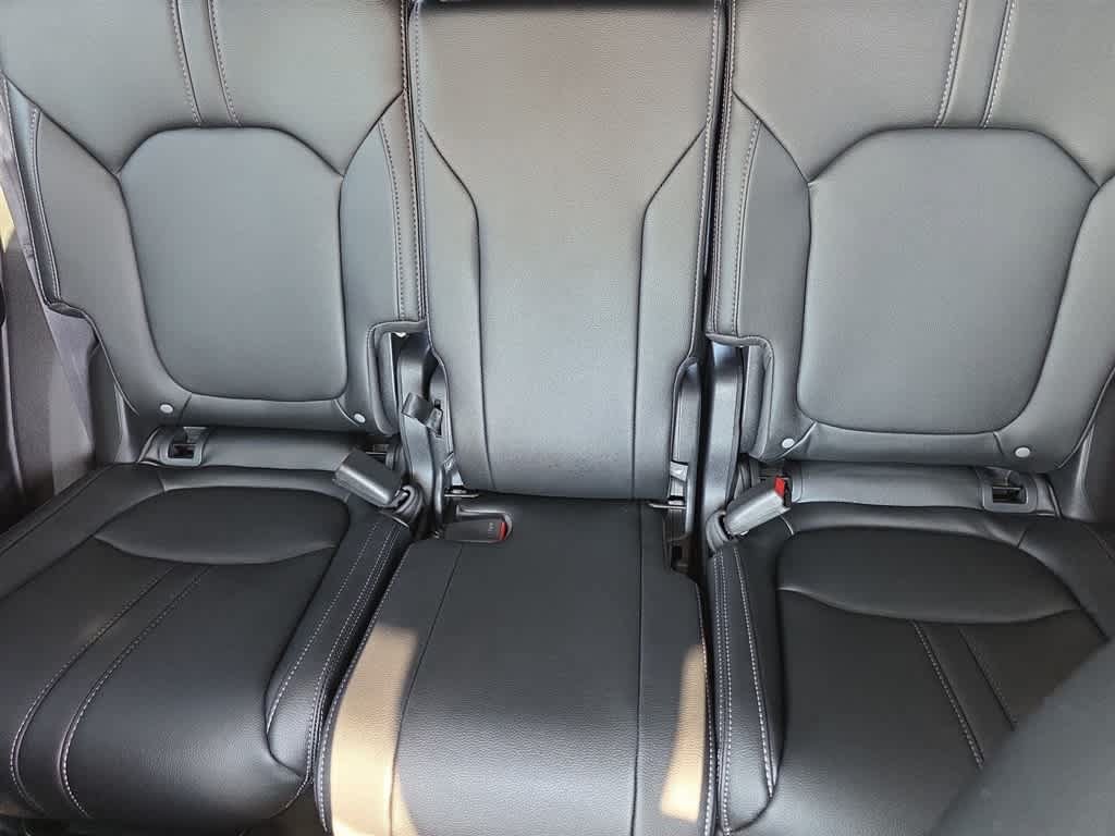 New 2026 Honda Pilot Touring image 8