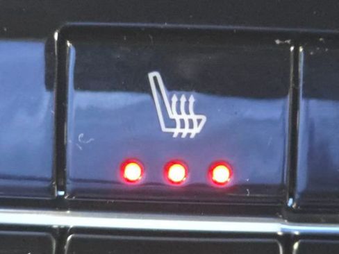 New 2026 Chevrolet Equinox RS w/ LPO, Floor Liner Package image 5