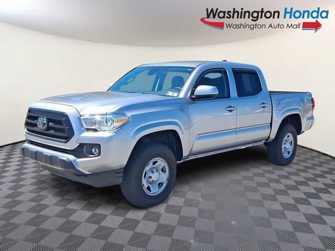 Used 2023 Toyota Tacoma SR AWD/4WD image 3