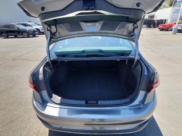Used 2024 Volkswagen Jetta SE FWD image 24