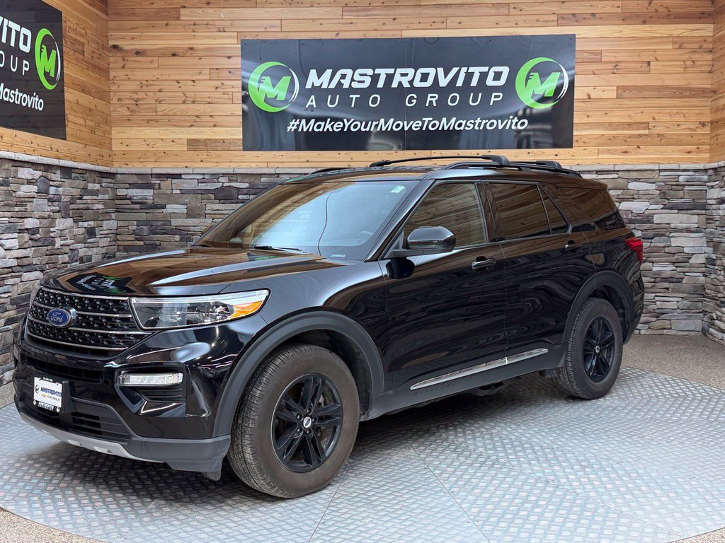 Used 2020 Ford Explorer XLT w/ Equipment Group 202A AWD/4WD image 8