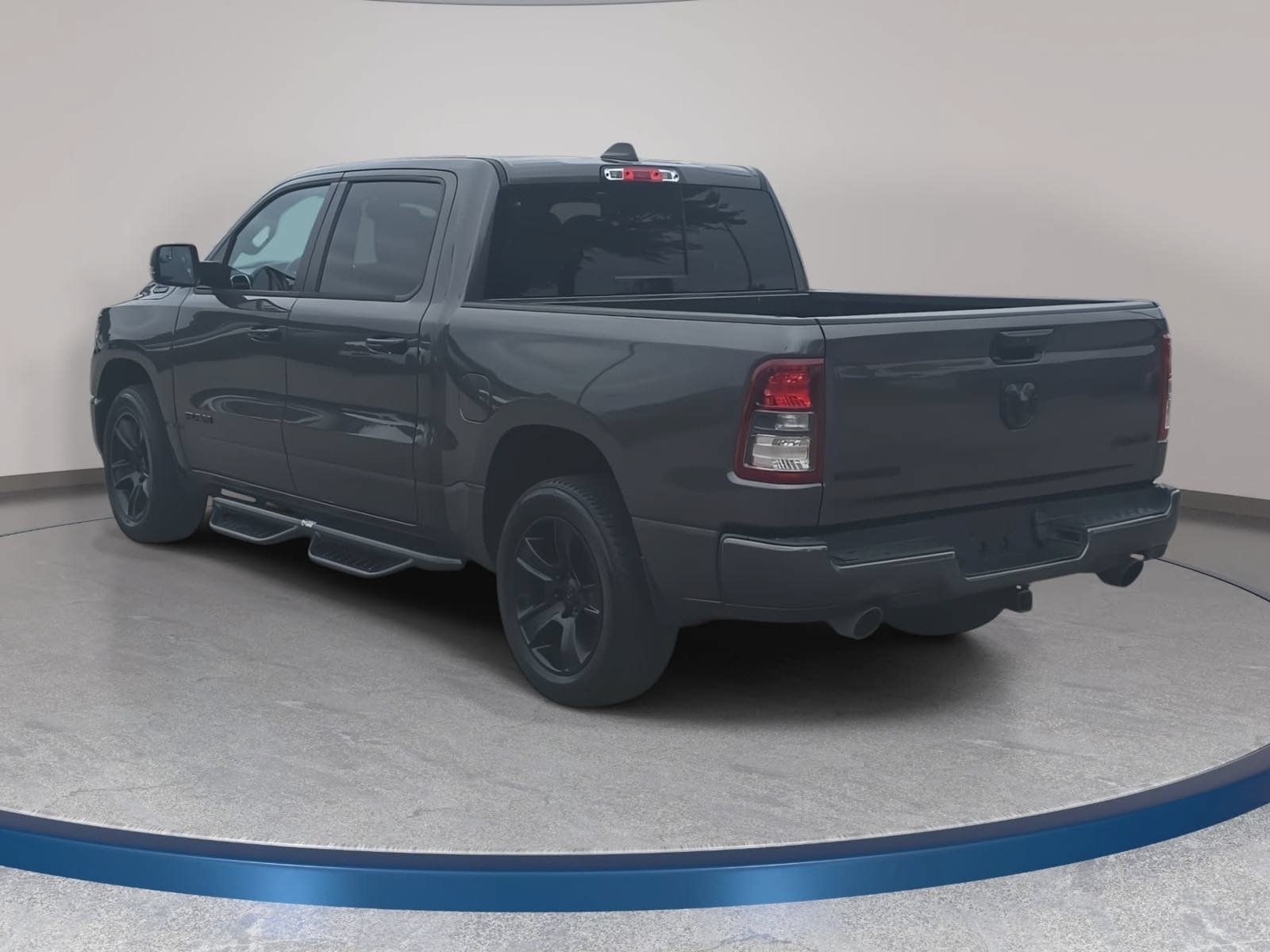 Used 2024 RAM 1500 Big Horn AWD/4WD image 7