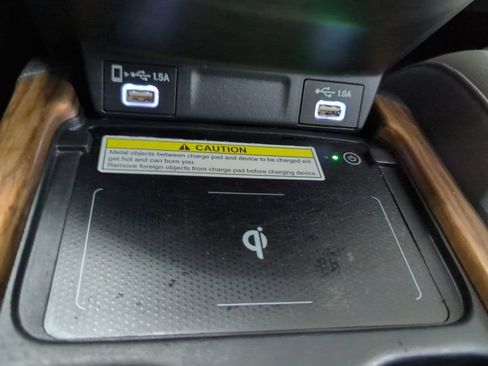 Used 2020 Honda CR-V Touring image 22