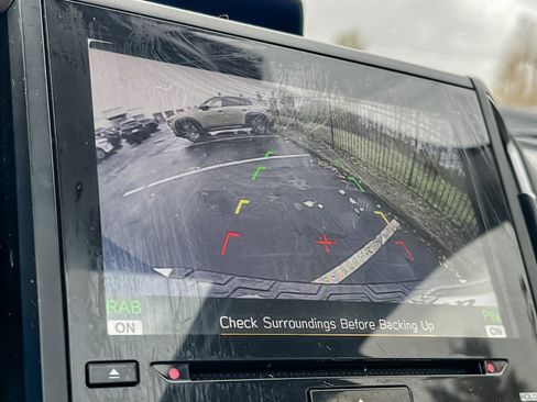 Used 2021 Subaru Forester Sport image 19