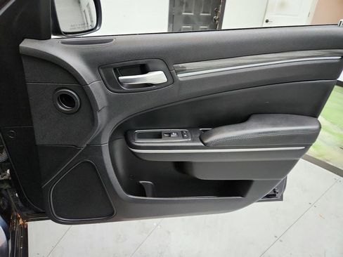 Used 2019 Chrysler 300 Touring w/ Sport Appearance Package RWD image 25