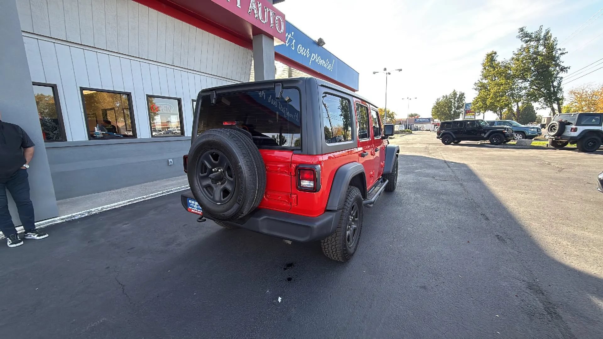Used 2019 Jeep Wrangler Unlimited Sport AWD/4WD image 18
