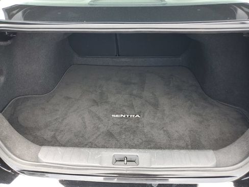 Used 2024 Nissan Sentra SV FWD image 24