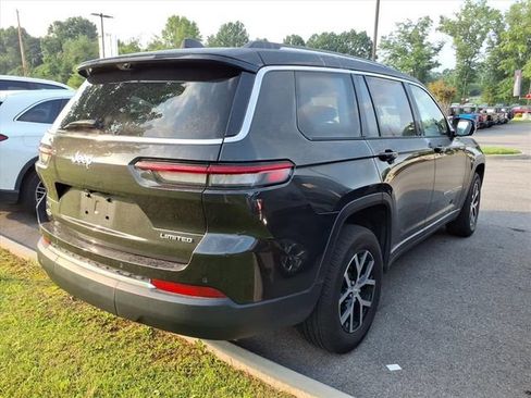 Used 2023 Jeep Grand Cherokee L Limited w/ Luxury Tech Group II AWD/4WD image 8