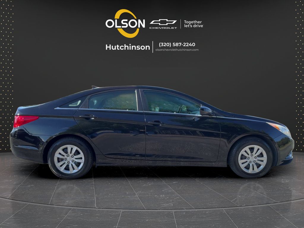 Used 2011 Hyundai Sonata GLS FWD image 6