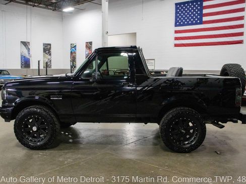 Used 1989 Ford Bronco AWD/4WD image 5