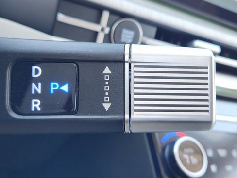 Used 2025 Hyundai Santa Fe Calligraphy image 20