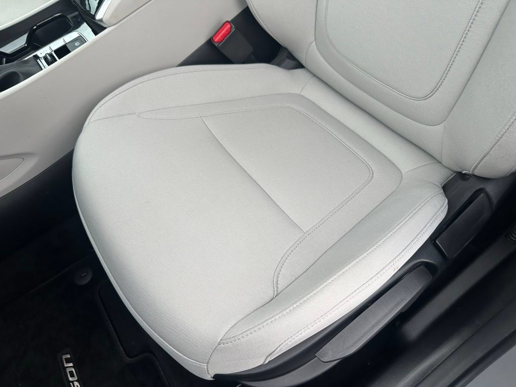 New 2025 Hyundai Tucson SE FWD image 22