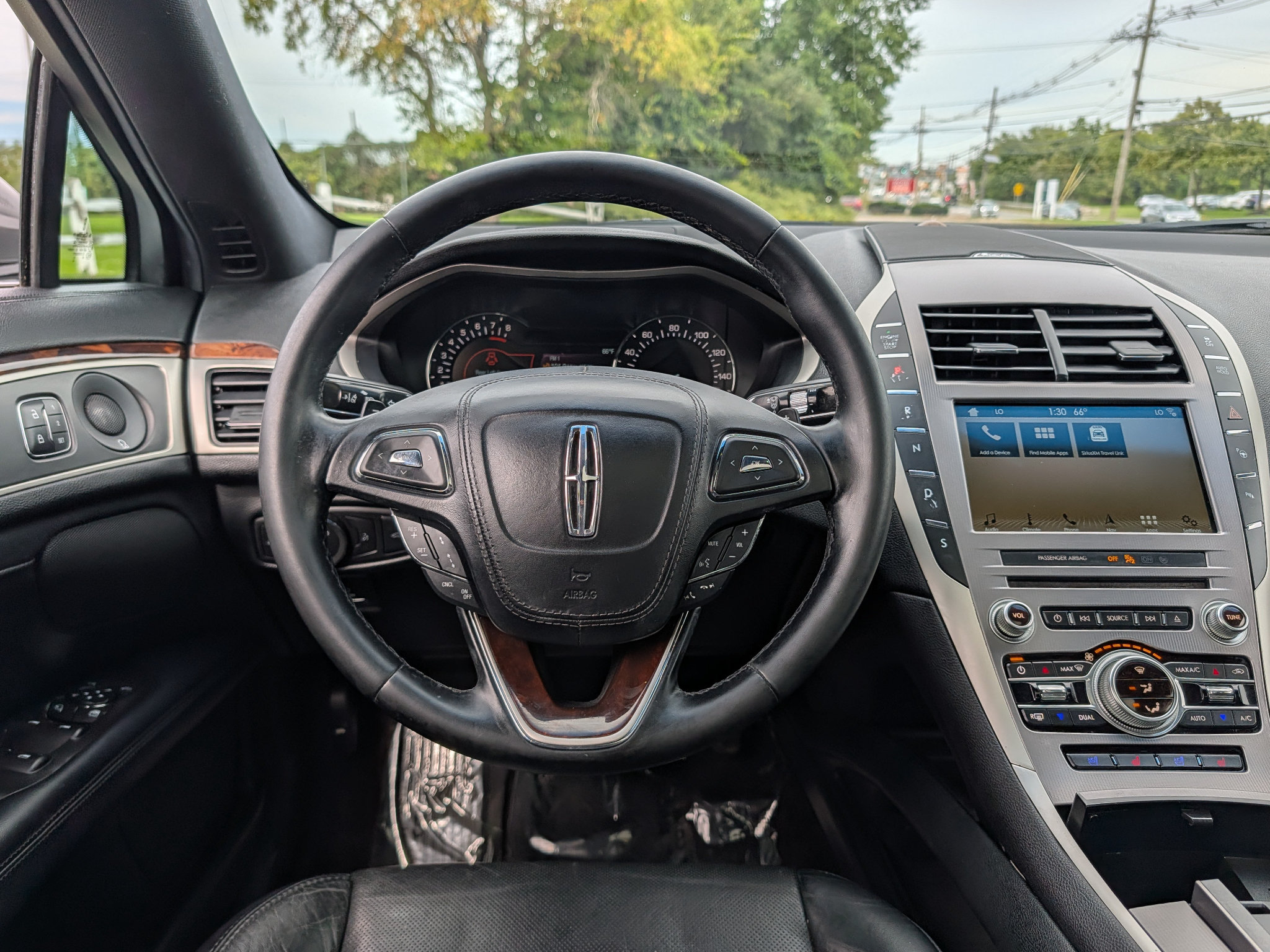 Used 2017 Lincoln MKZ Reserve w/ Technology Package AWD/4WD image 30