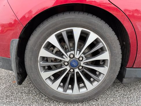 Used 2017 Ford C-MAX Energi Titanium w/ Equipment Group 501A image 30