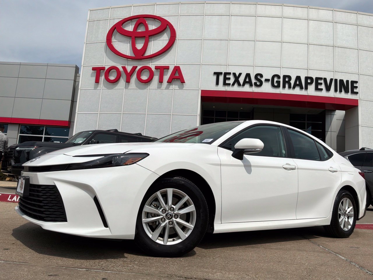 Used 2026 Toyota Camry LE FWD image 2