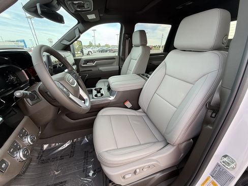 New 2026 GMC Sierra 3500 SLT w/ SLT Premium Package image 13