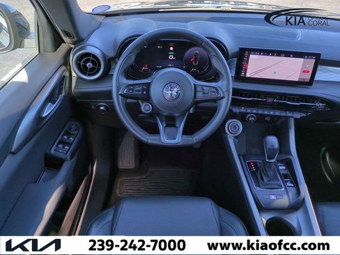 Used 2024 Alfa Romeo Tonale Ti w/ Premium Interior Package image 16