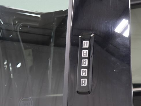 Used 2024 Ford F450 Limited w/ FX4 Off-Road Package image 24