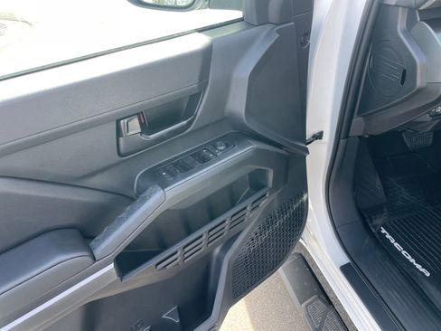New 2026 Toyota Tacoma 4x4 Double Cab image 25
