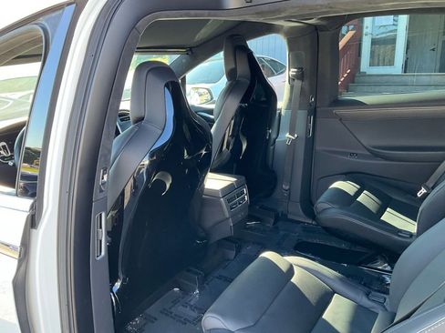 Used 2016 Tesla Model X 90D image 23