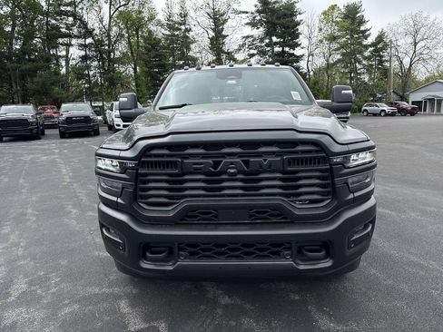 New 2026 RAM 3500 Tradesman AWD/4WD image 16