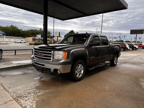 Used 2012 GMC Sierra 1500 SLE w/ Power Tech Package RWD image 4