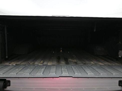 Used 2022 Chevrolet Silverado 2500 Custom w/ Custom Value Package image 24