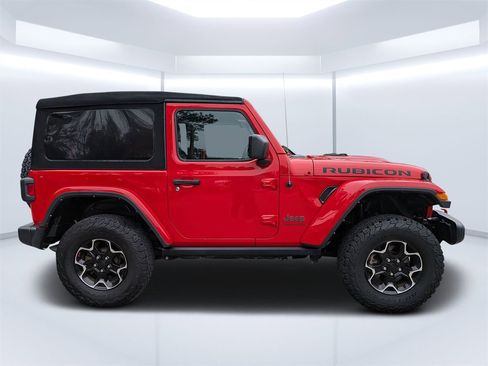 Used 2023 Jeep Wrangler Rubicon image 2