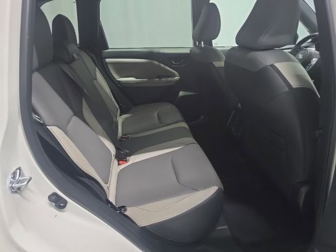 Certified 2025 Subaru Forester Limited w/ Popular Package #2 image 7